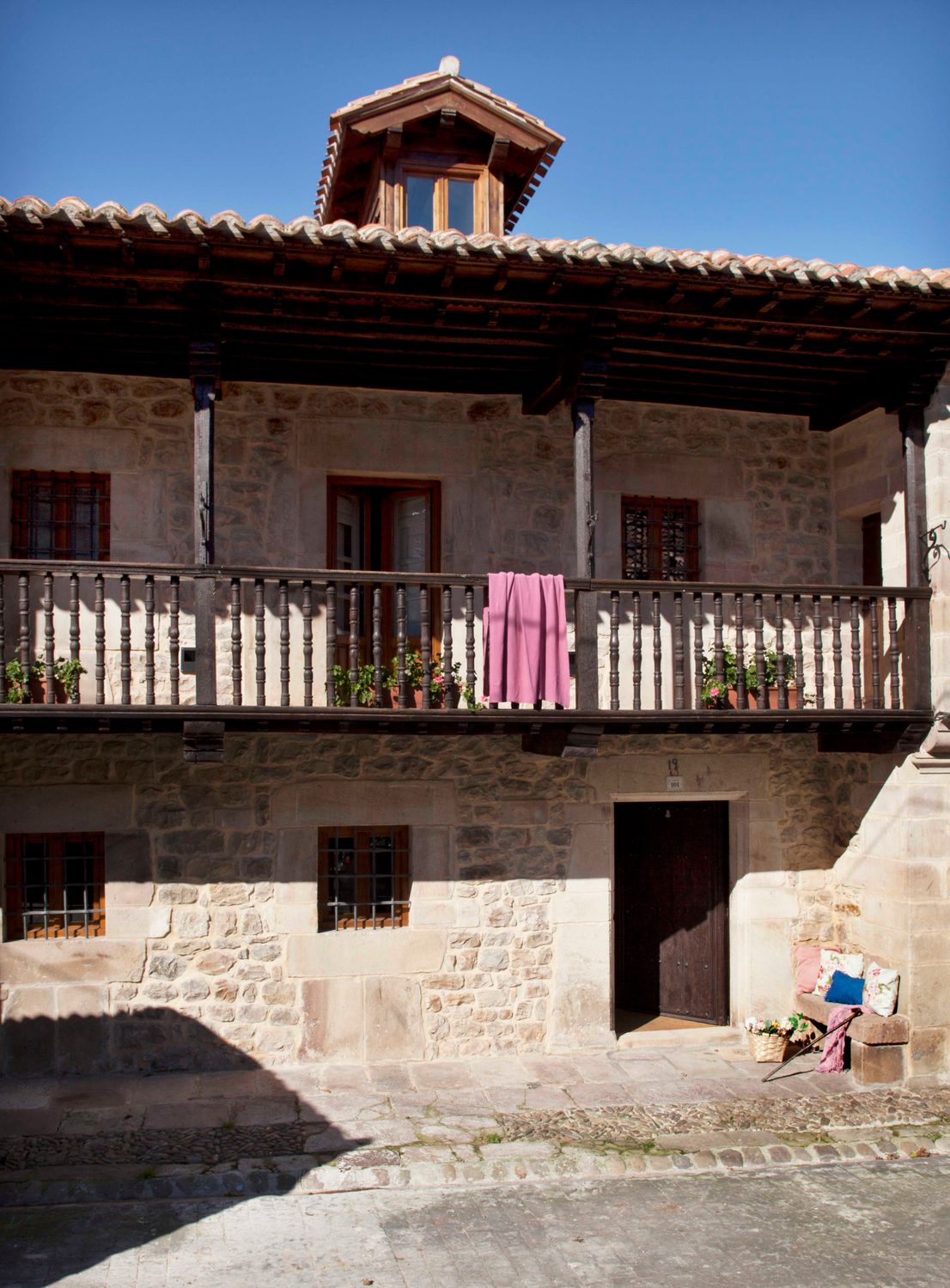 Vivienda unifamiliar adosada en Barcenillas (Ruente)