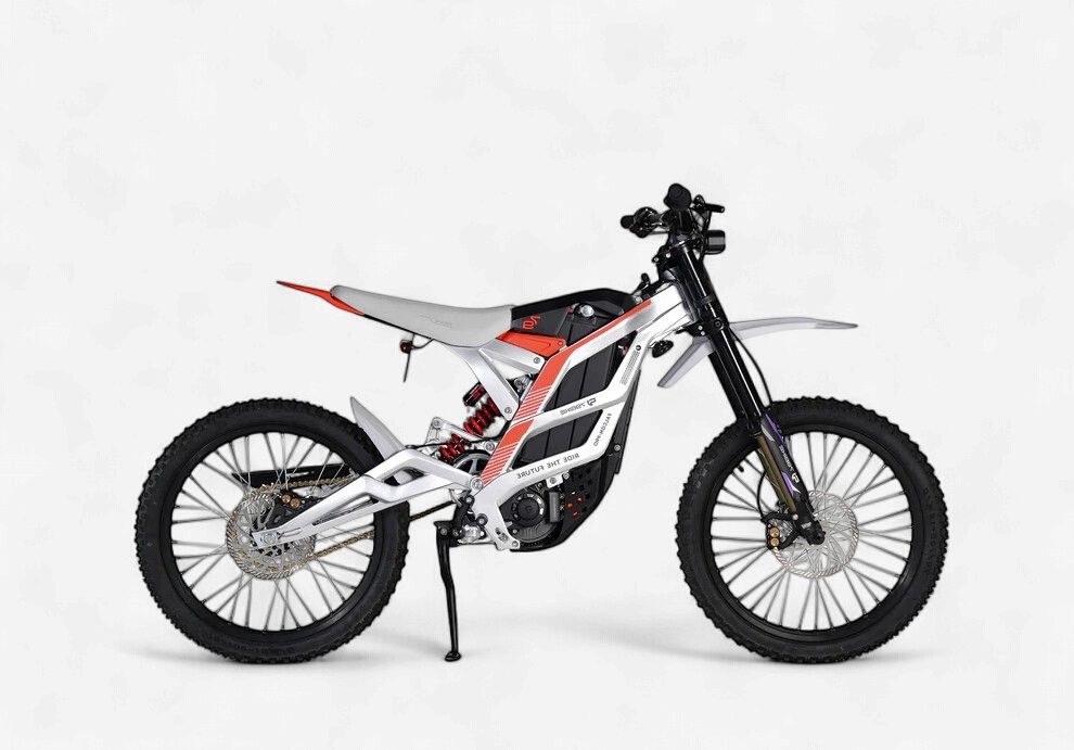 Falcon Pro - Silver Metallic/Red