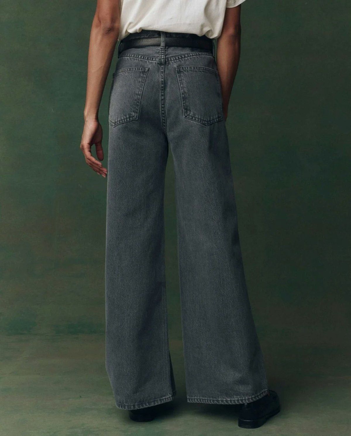 THE SLOUCH WIDE LEG JEAN
