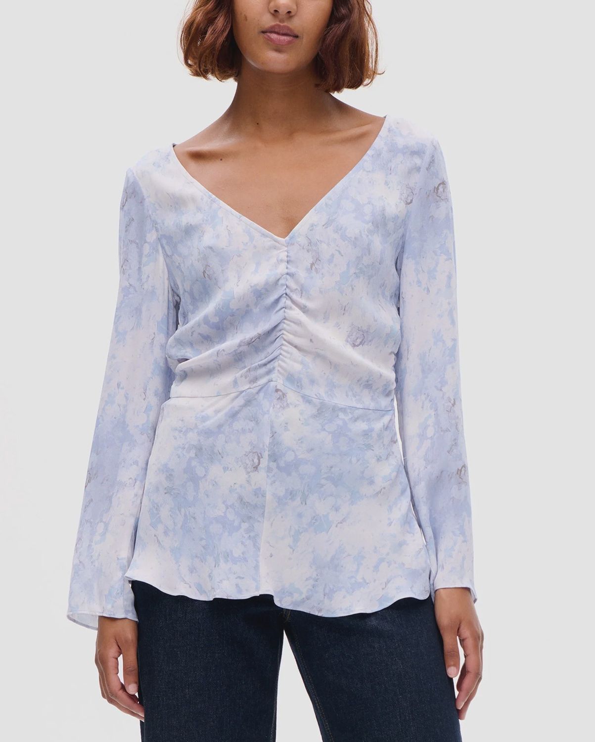 MALLIE, Color: Distorted Blue Flower, Size: 34