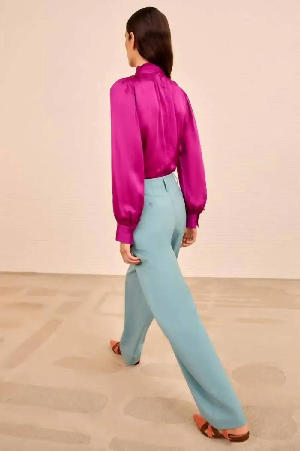 AMES BARRELL LEG TROUSER