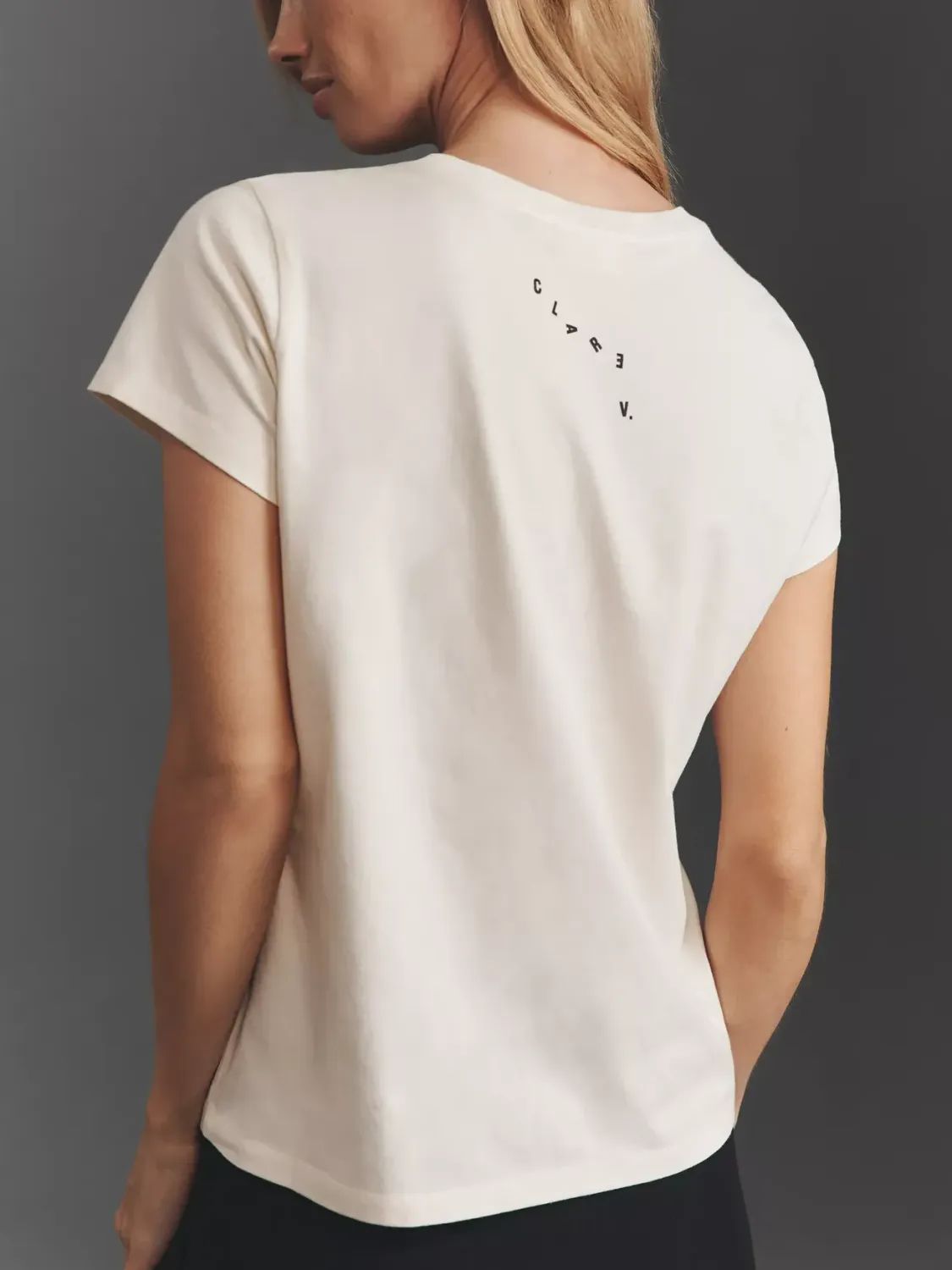 CLASSIC TEE
