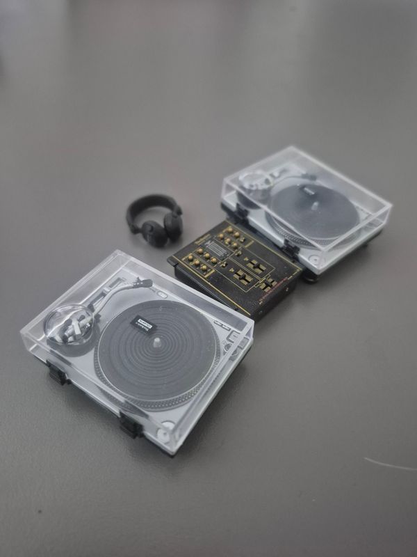 2 x Miniature Technics Sl 1200 MK2 &amp; No.5 SH-DJ1200 Mixer &amp; EAH-DJ1200 Stereo