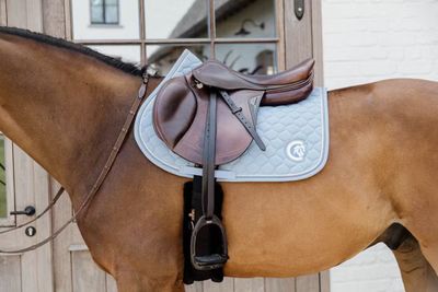 LES SELLES &amp; ACCESSOIRES