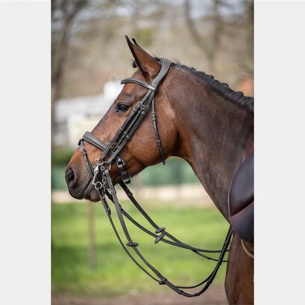 Bride One Megève by JUMPIN