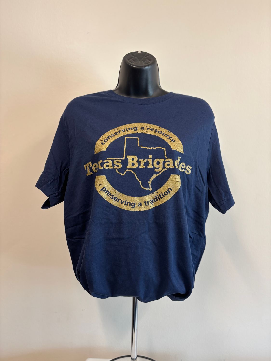 TB Distressed Logo T-Shirt TB Distressed Logo T-Shirt