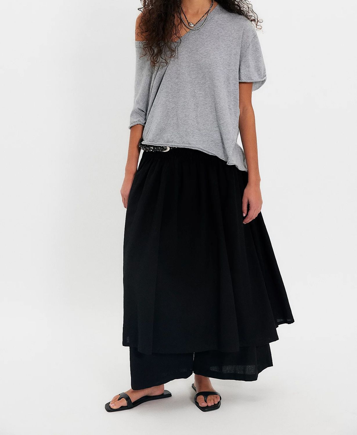 NINA V-NECK TEE OB1984242
