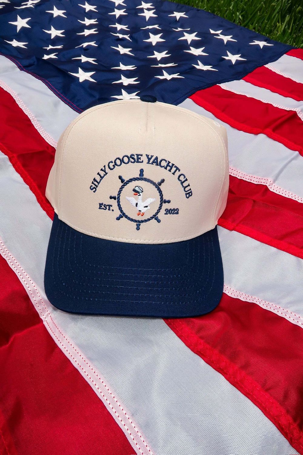 SILLY GOOSE YACHT CLUB
