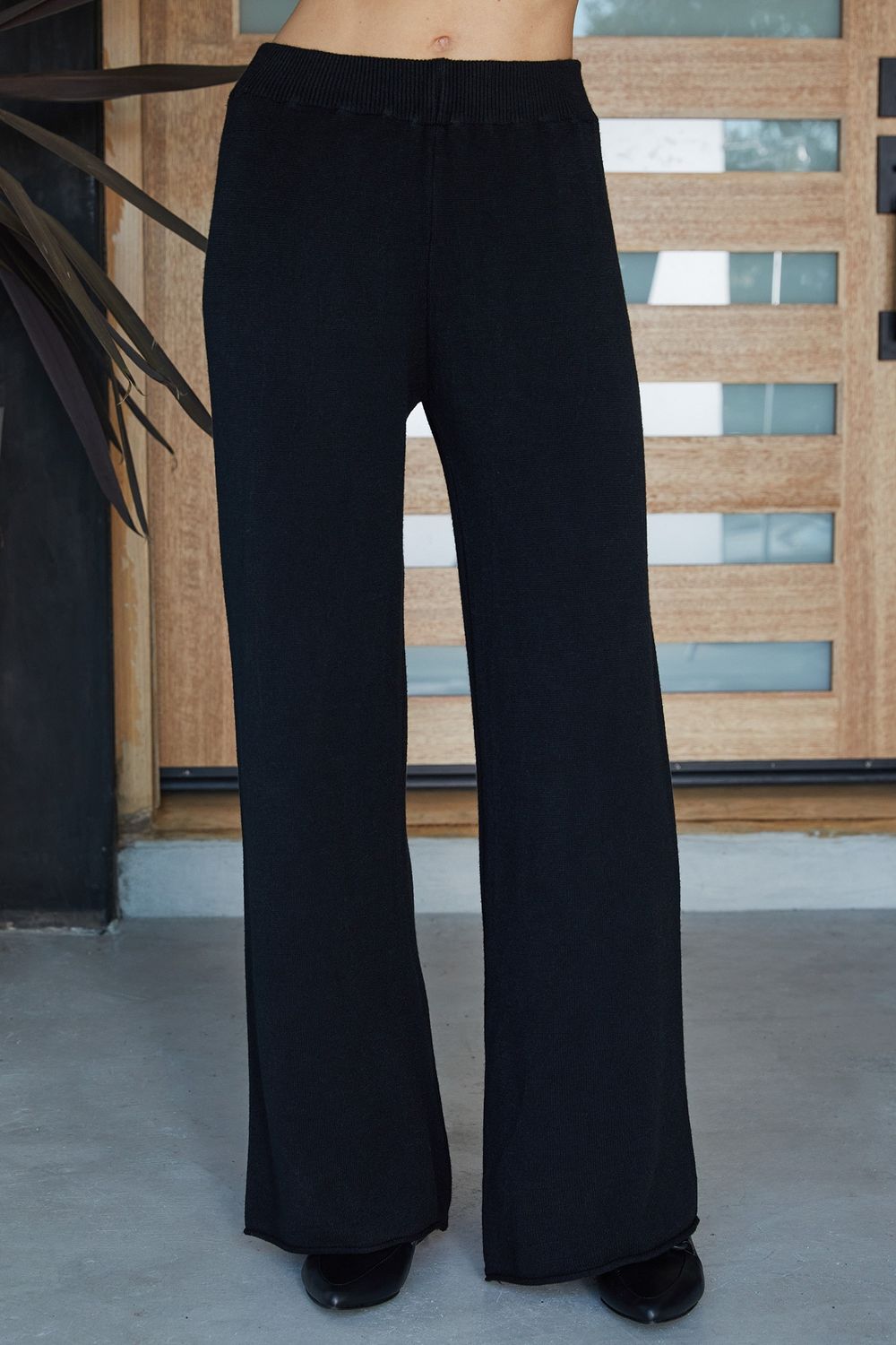 ITALIAN KNIT FLARED PANT 27739/330106, Color: BLK, Size: XS/S
