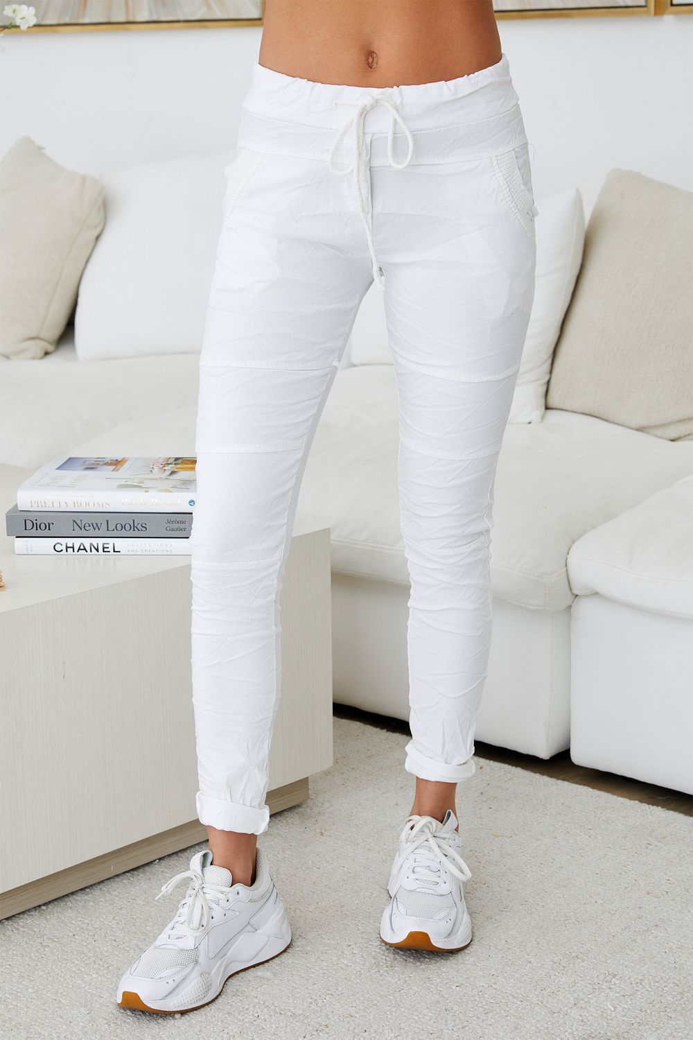 CRINKLE DRAWSTRING JOGGER 101110, Color: WHT, Size: XS