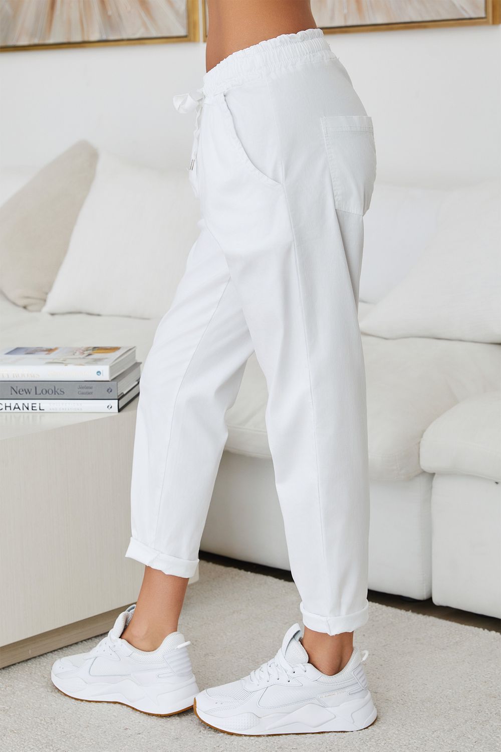 DRAWSTRING LIGHTWEIGHT JOGGER 05266
