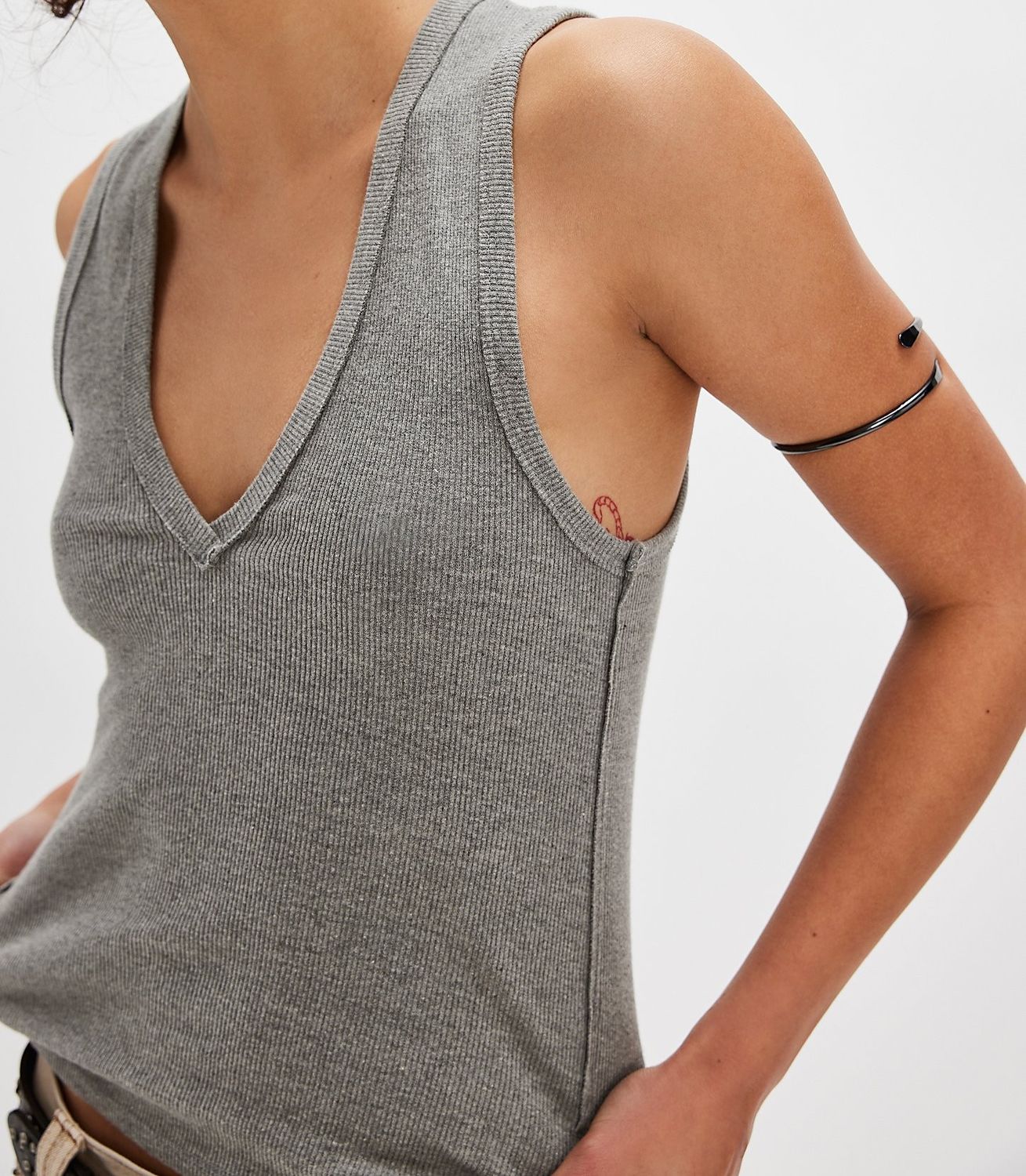 NERIA TANK OB2220716