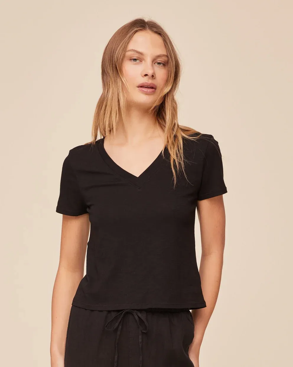 V-NECK TEE BDSH  B2797-G28-302