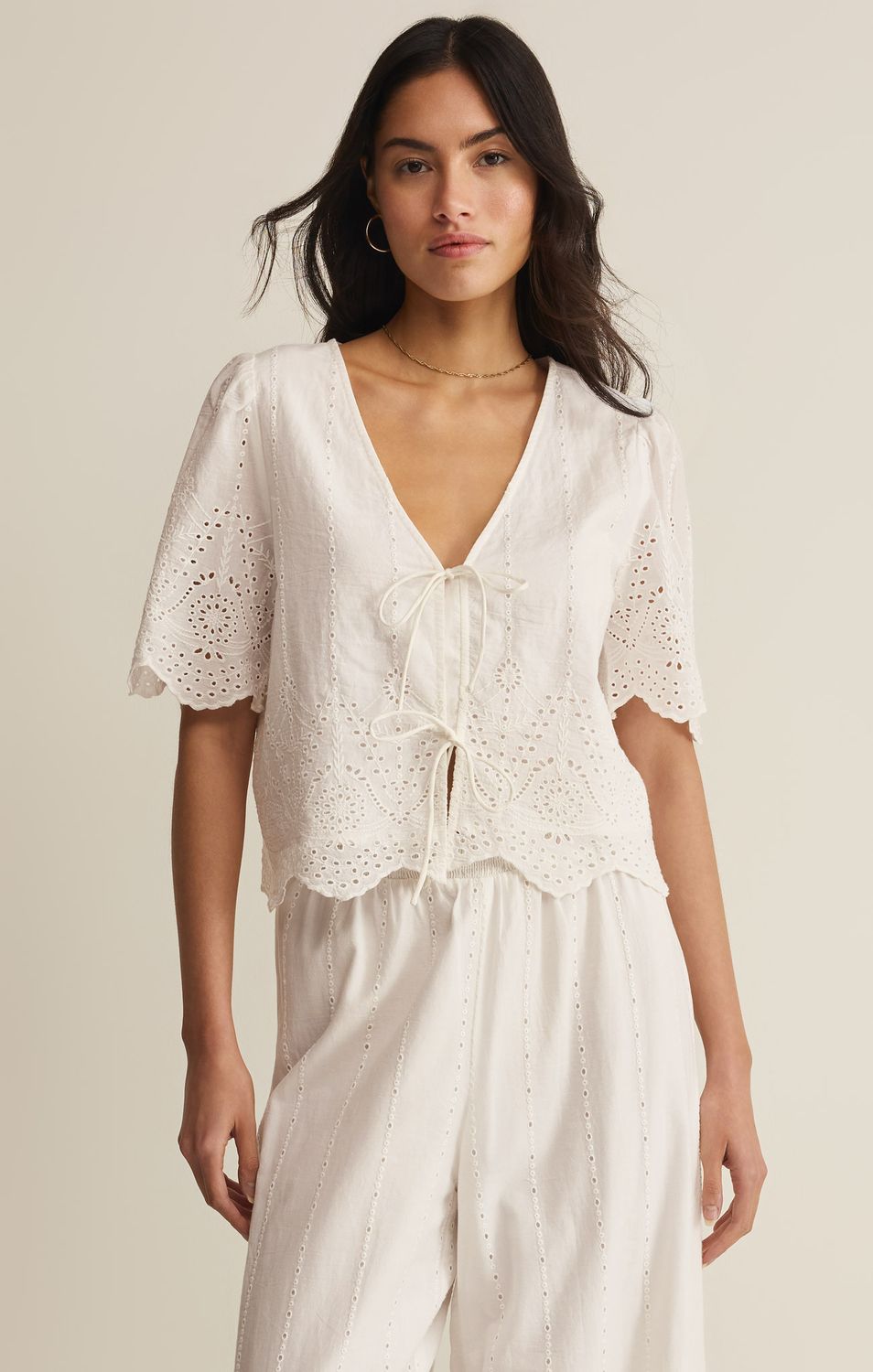 OCEANSIDE EMBROIDERED TOP ZT262968