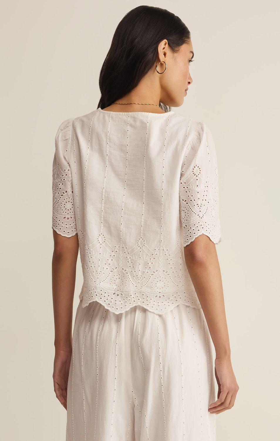 OCEANSIDE EMBROIDERED TOP ZT262968