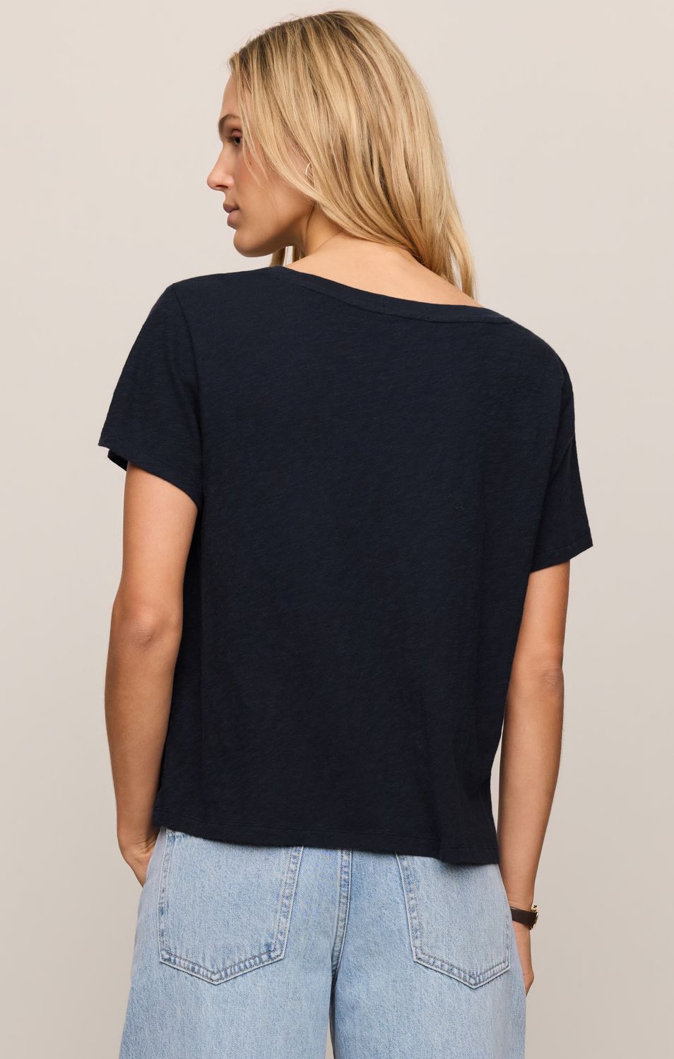 NOMAD V NECK TEE ZT263210