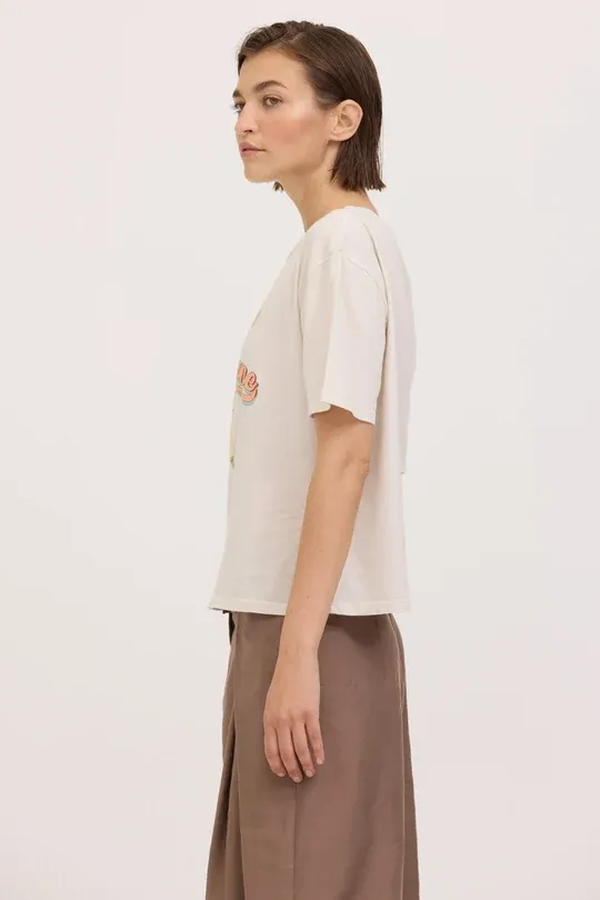 BETTER WITH CHAMPAGNE TEE 118957YPTG