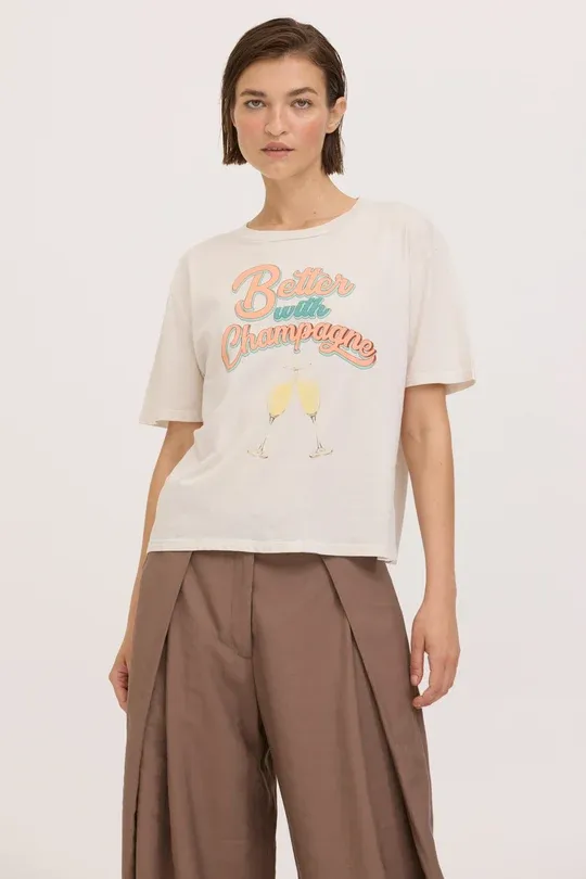BETTER WITH CHAMPAGNE TEE 118957YPTG, Color: VIN WHT, Size: XS