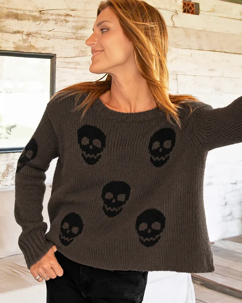 MULTIPLE SKULLS CREW K57Y2W265