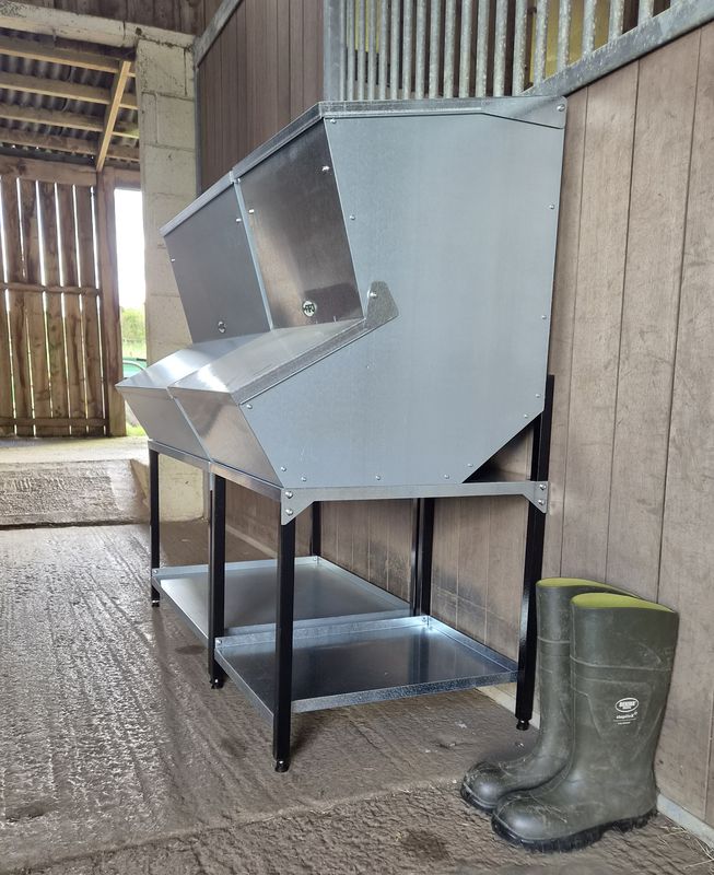 My-Fifo 800 - Large Feed Hopper Bin