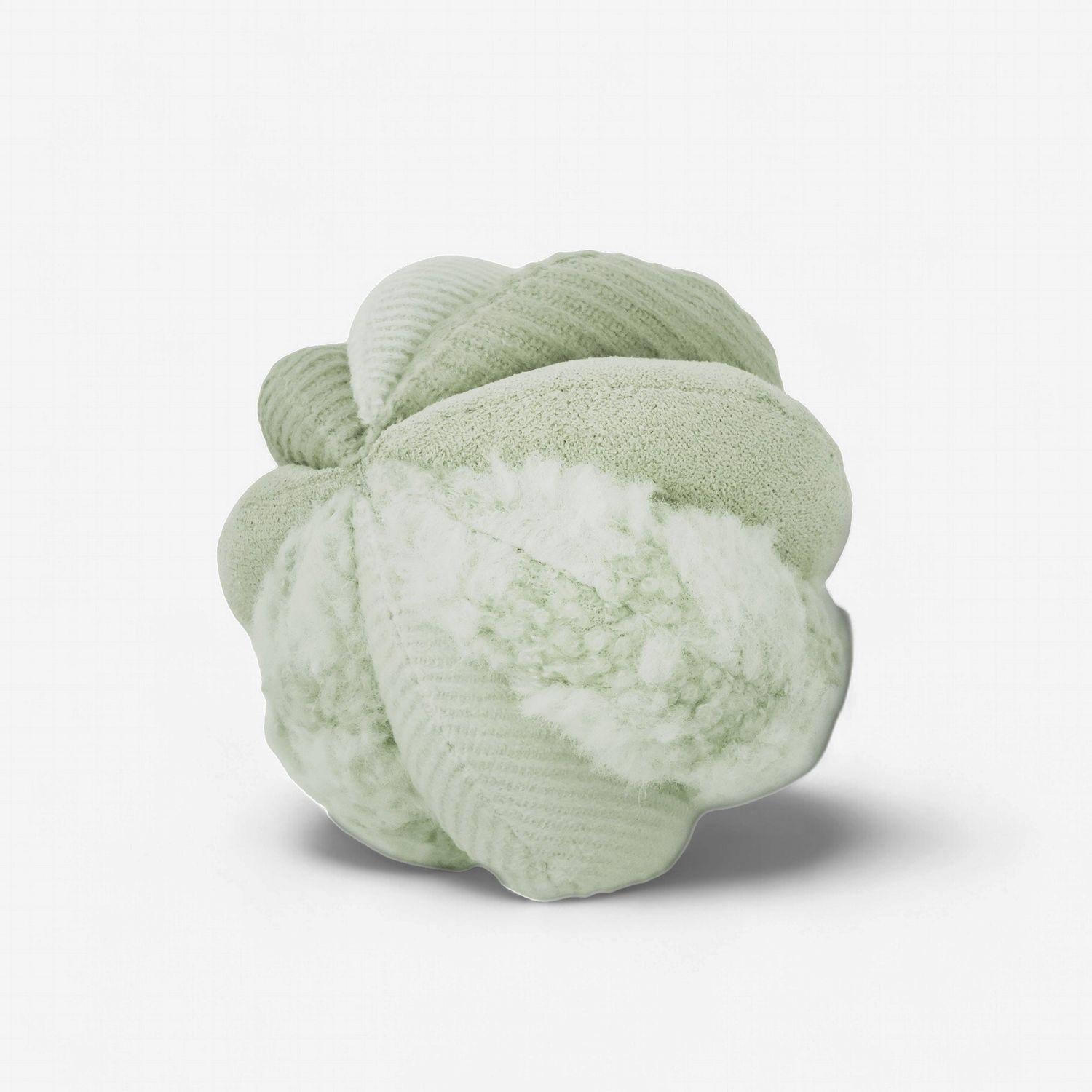 Lambwolf Toto // Silent Snuffle Smaller Ball Fern