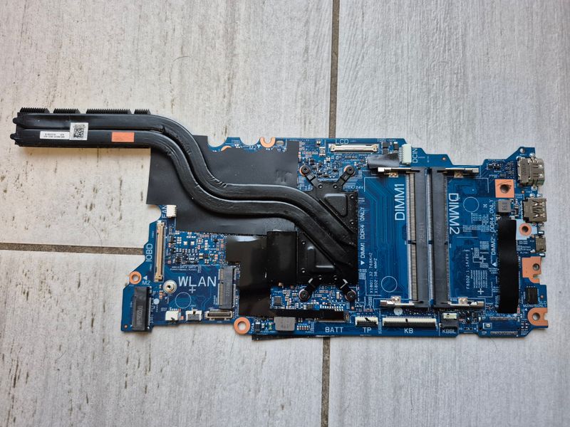 Carte mère DELL Latitude 3520 I5
