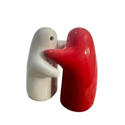 Ghost Hug Salt &amp; Pepper Shaker Set – Red &amp; White