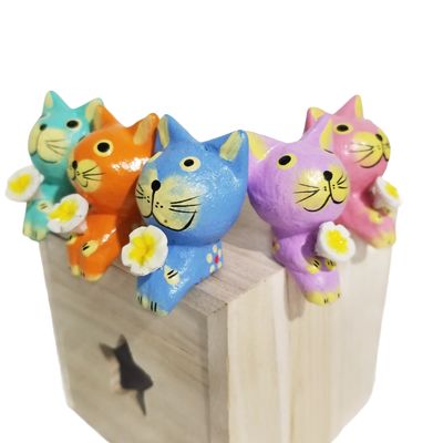 5 Shelf Sitting Wooden Cats Figurine Decoration