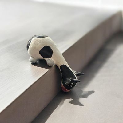 5 Wooden Minimal Cow Shelf Figurine Decoration
