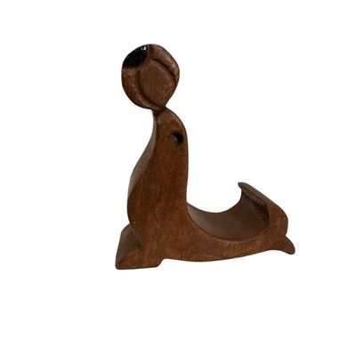 Wooden Oak Seal Cellphone Stand