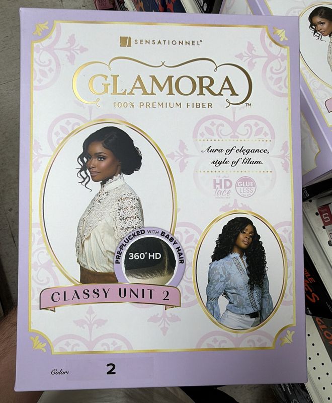 GLAMORA LACE WIG