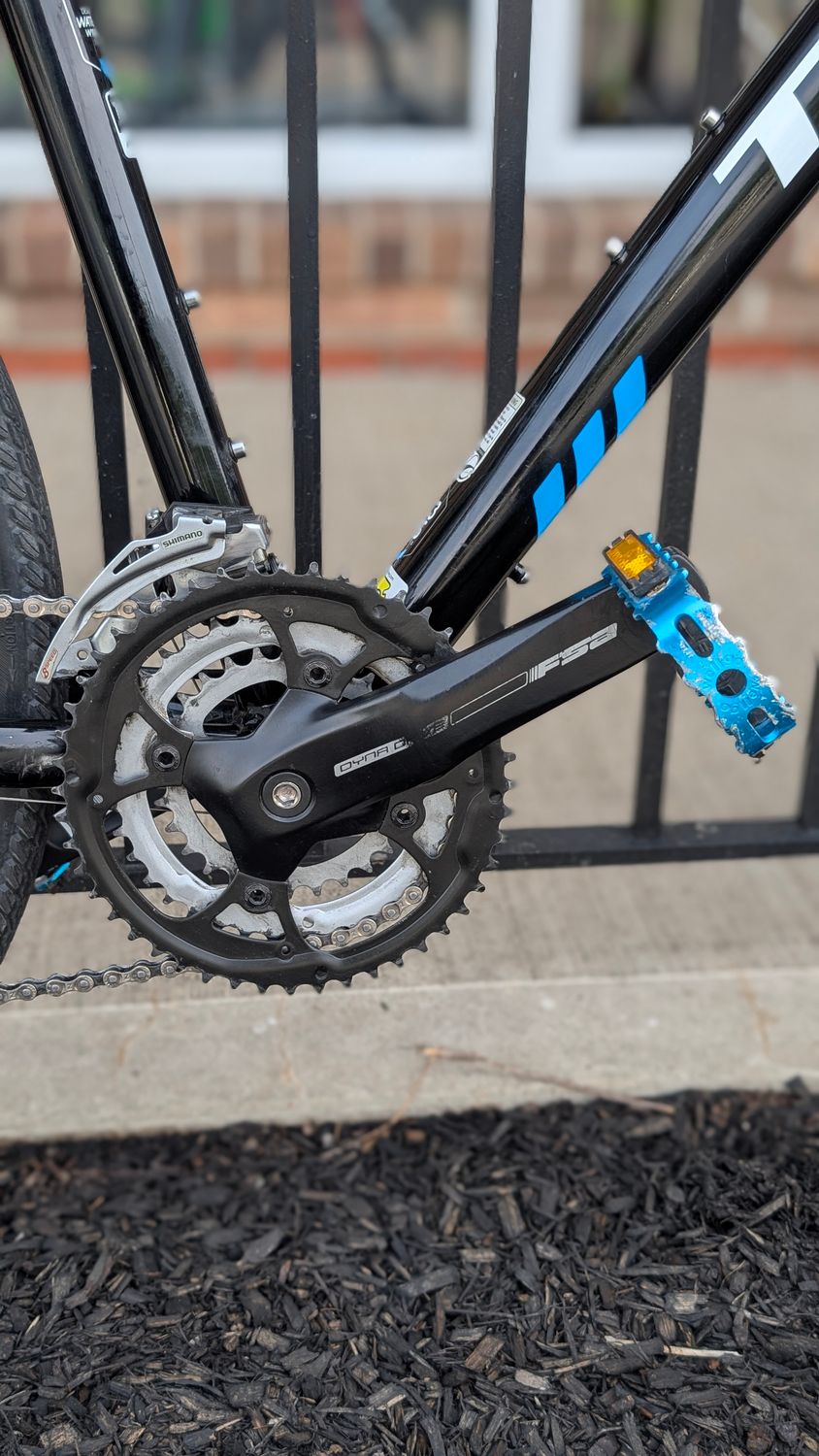 Used Trek Dual Sport 8.3 - Black - Large