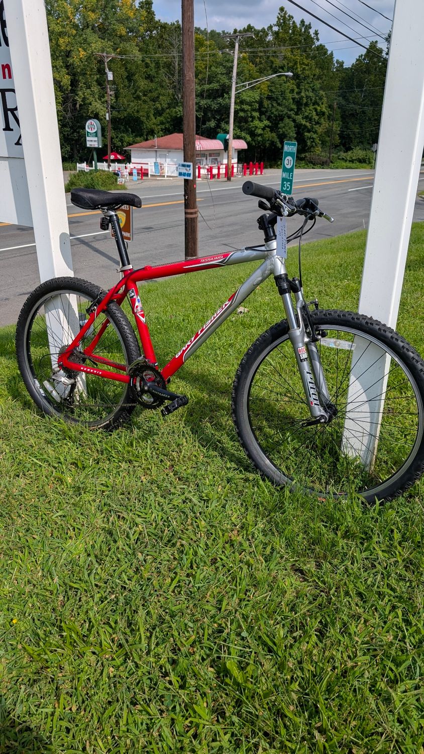 Used Gary Fisher Tassajara - Red - Medium
