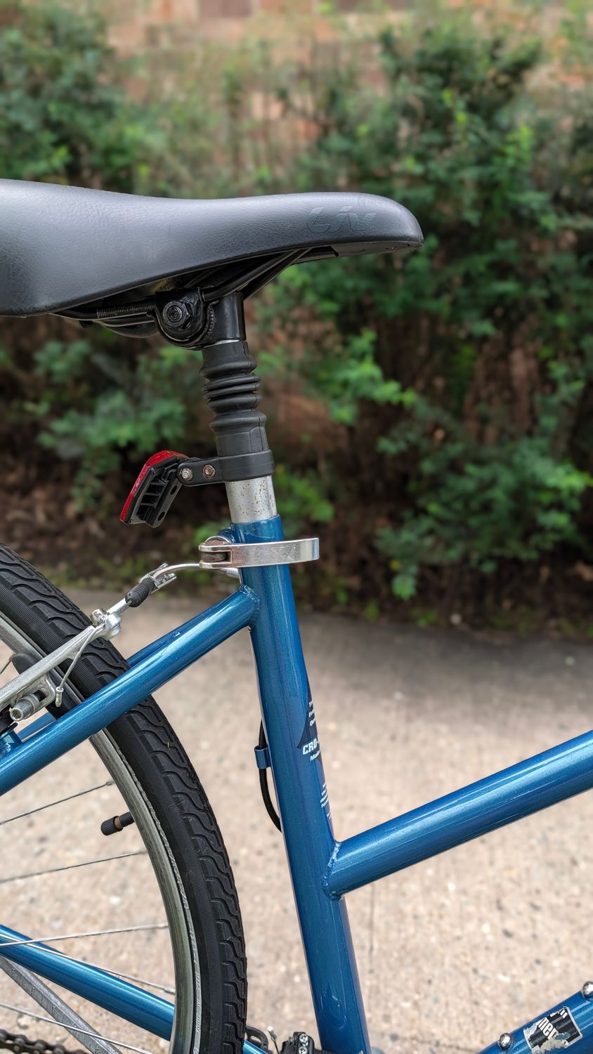 Used Trek 720 - Medium - Blue