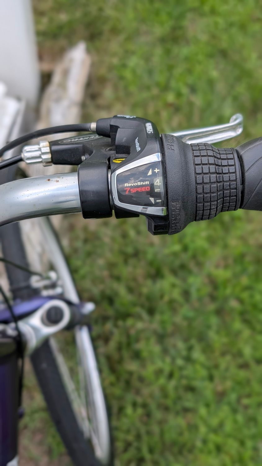 Used Raleigh Route 30 - Purple - Large