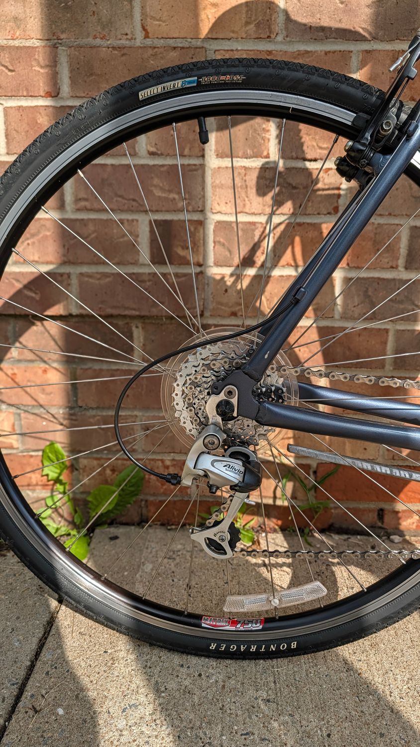 Used Trek 7200 - Silver - XXL