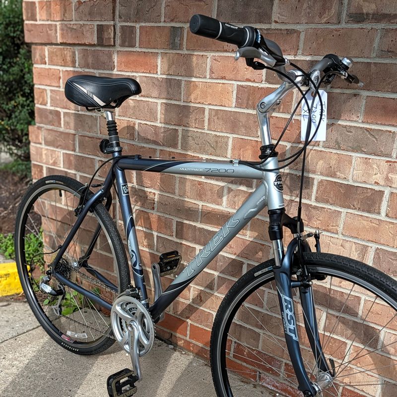 Used Trek 7200 - Silver - XXL