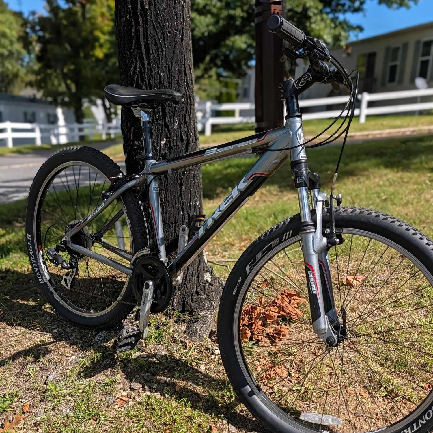 Used Trek 3 Series - Medium