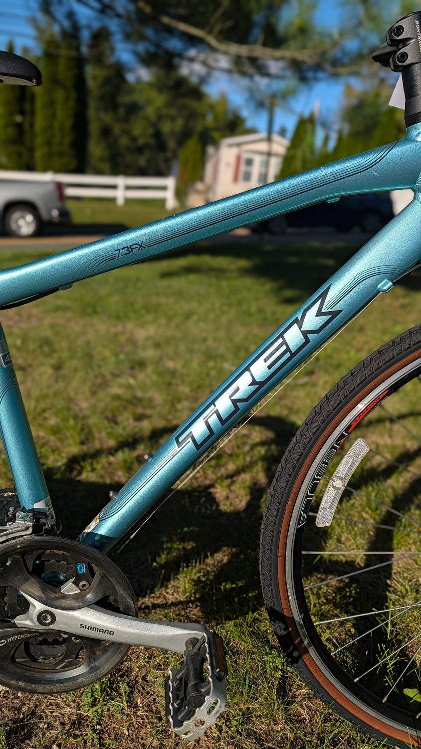 Used Trek 7.3 FX - Blue - Medium