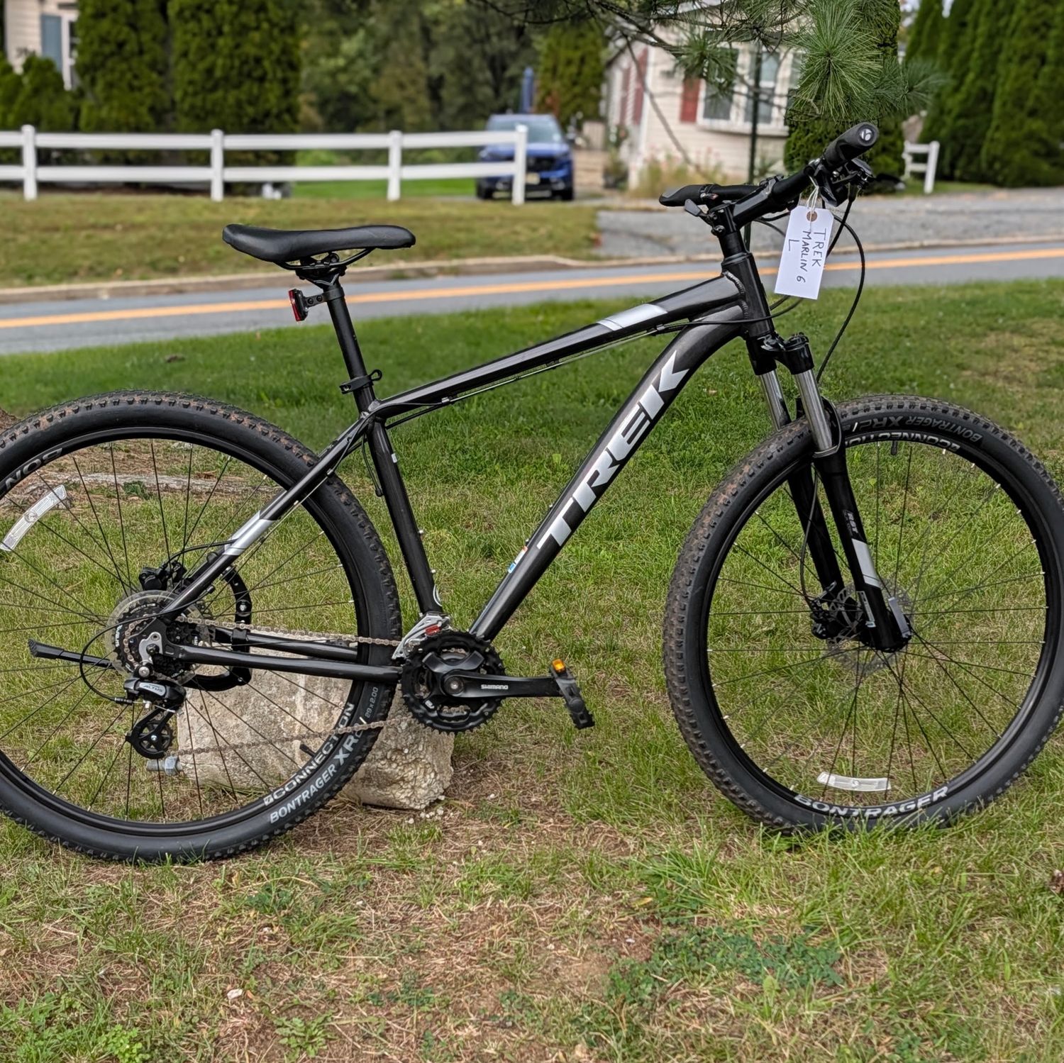 Used Trek Marlin 6 - Dark Grey - Large