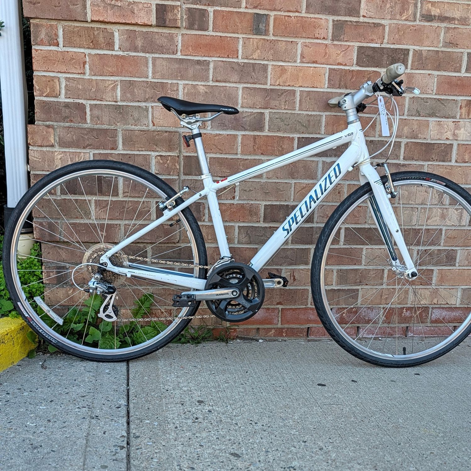 Used Specialized Vita - Small - White