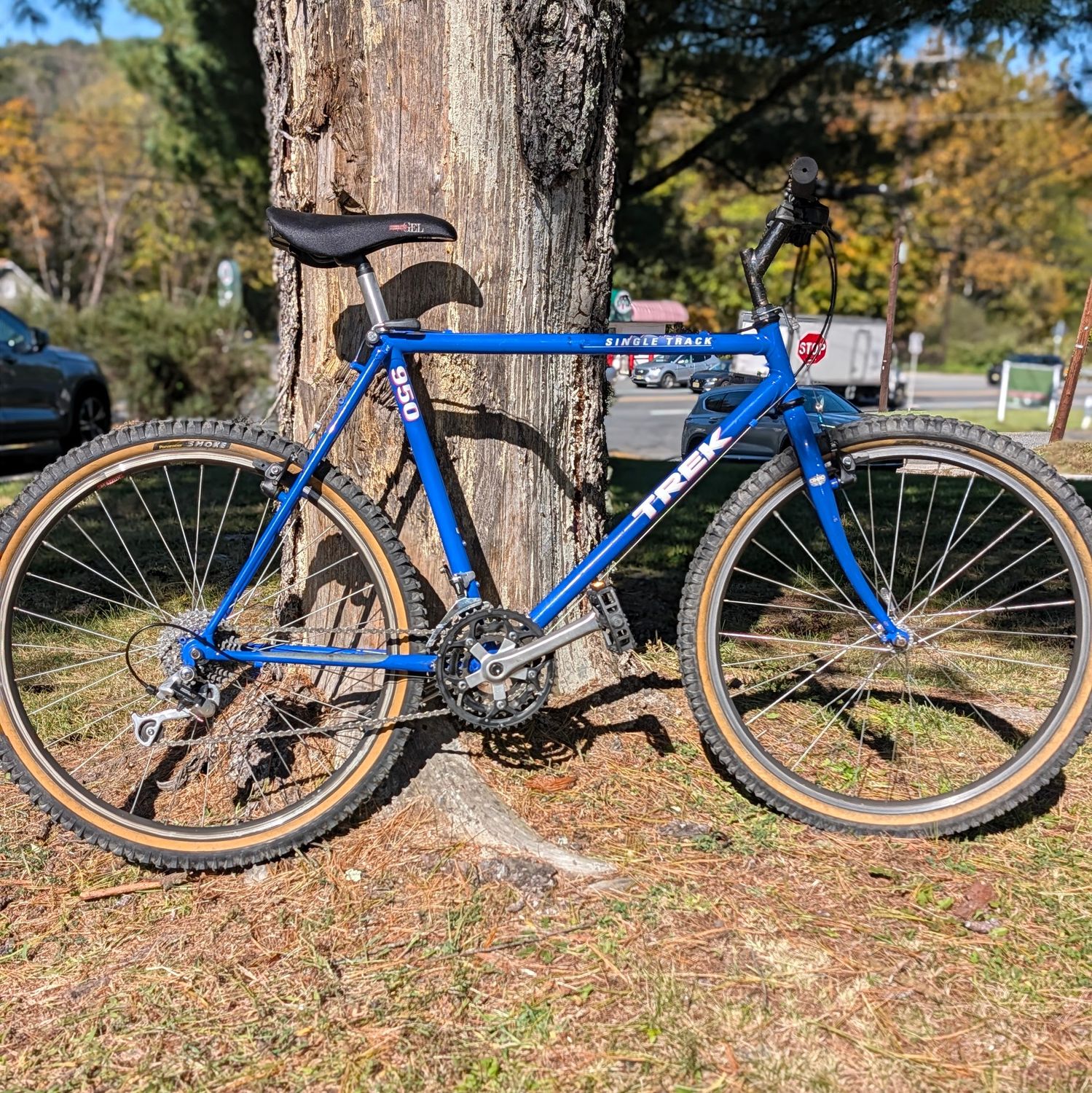 Used Trek 950 - Blue - Large