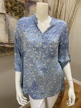 Angela Mara Blouse, Size: S