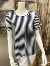 Striped T, Size: S