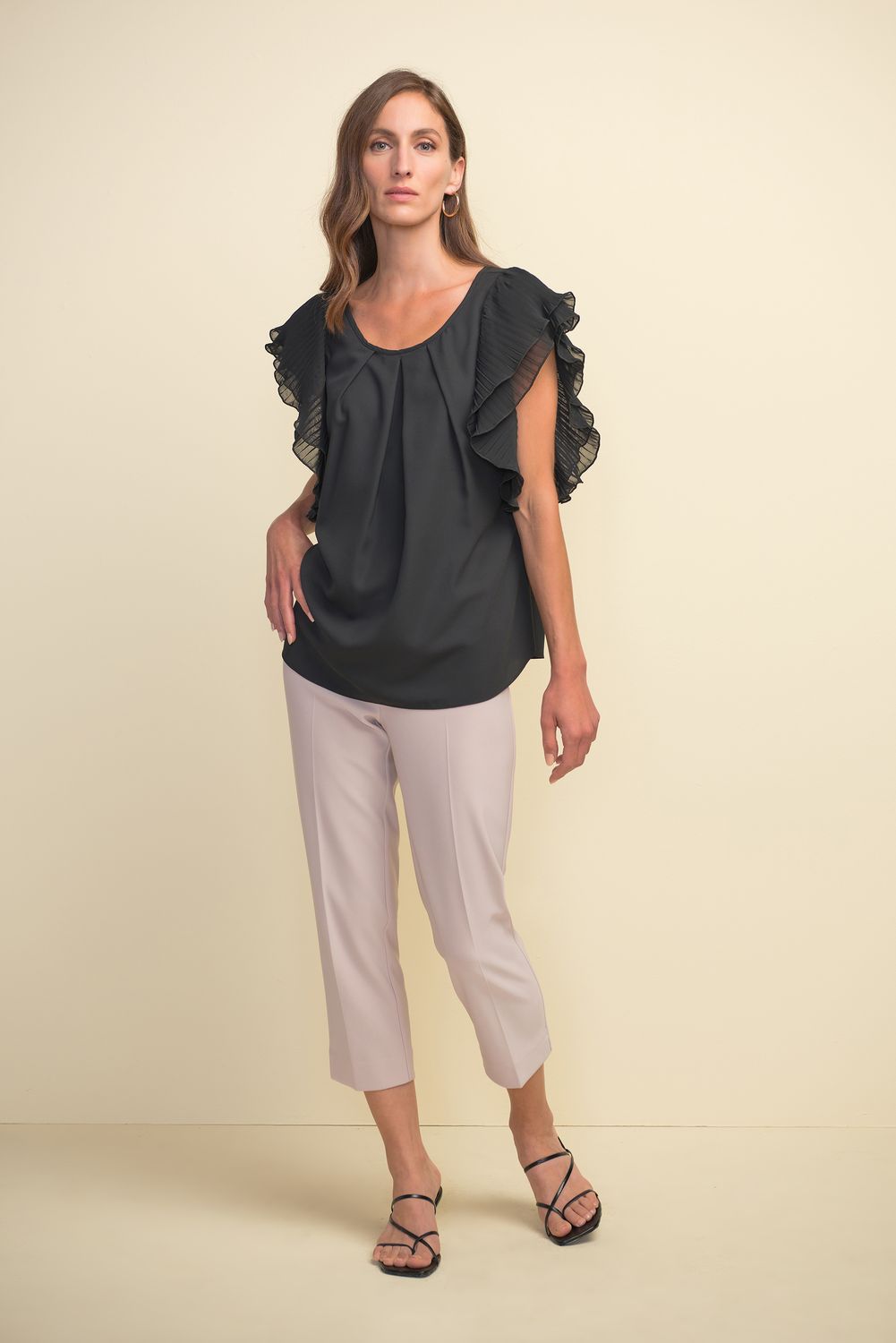 Top , Color: Black, Size: 6