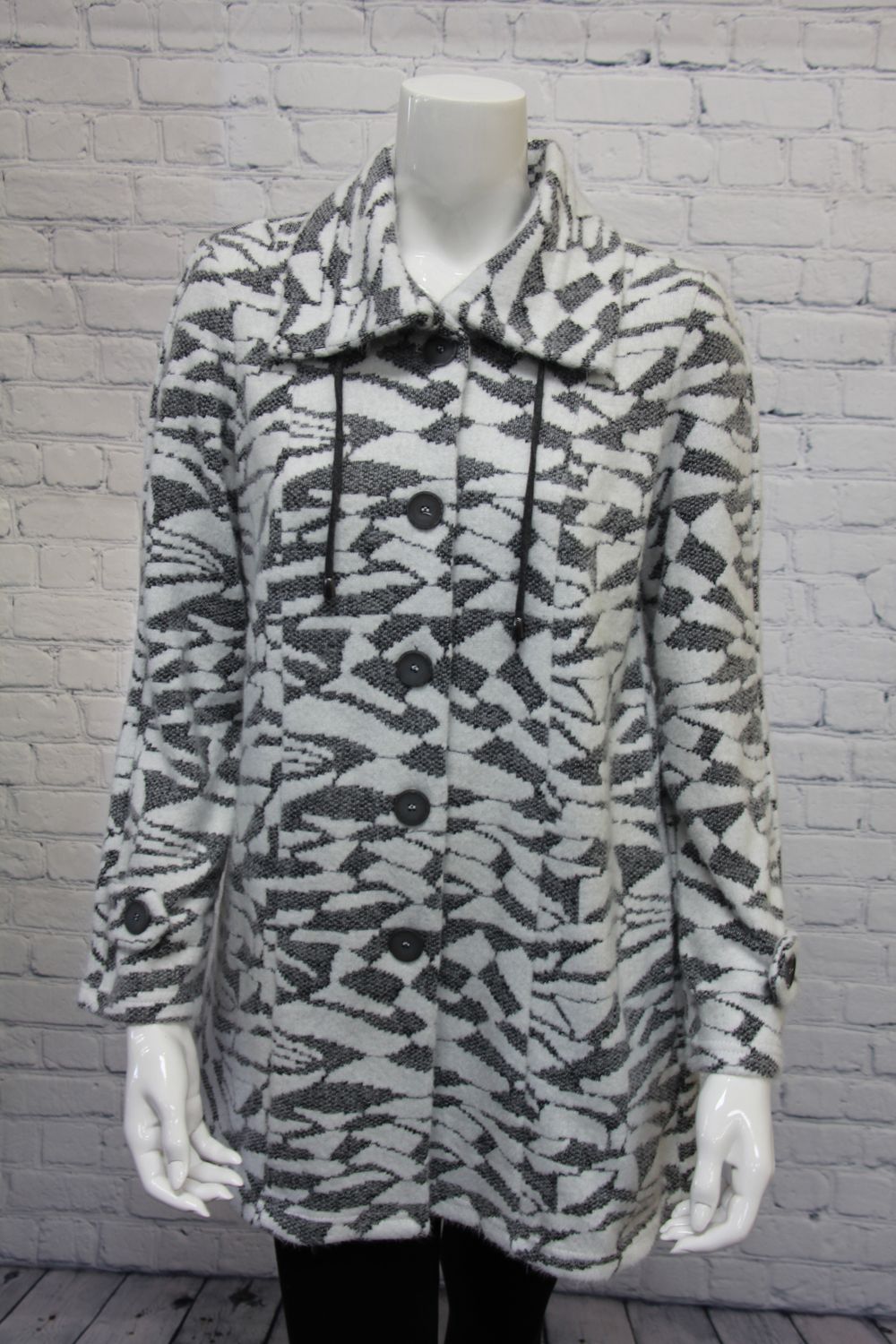 Charcoal/Snow Jacket, Size: S
