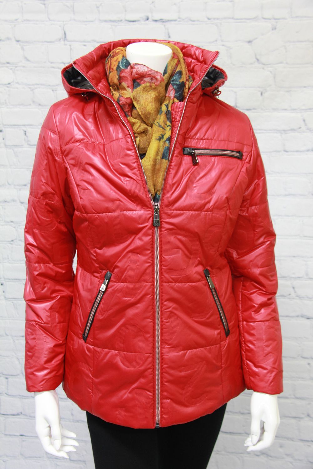 Scarlet Jacket with Removable Hood, Size: 6