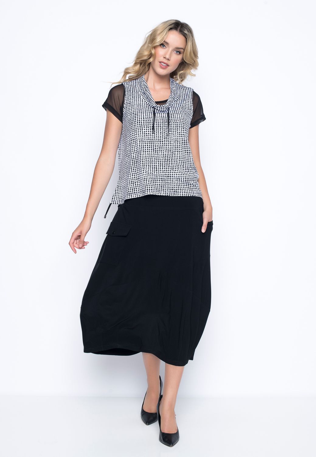 Asymmetrical Balloon Skirt Black, Size: XS