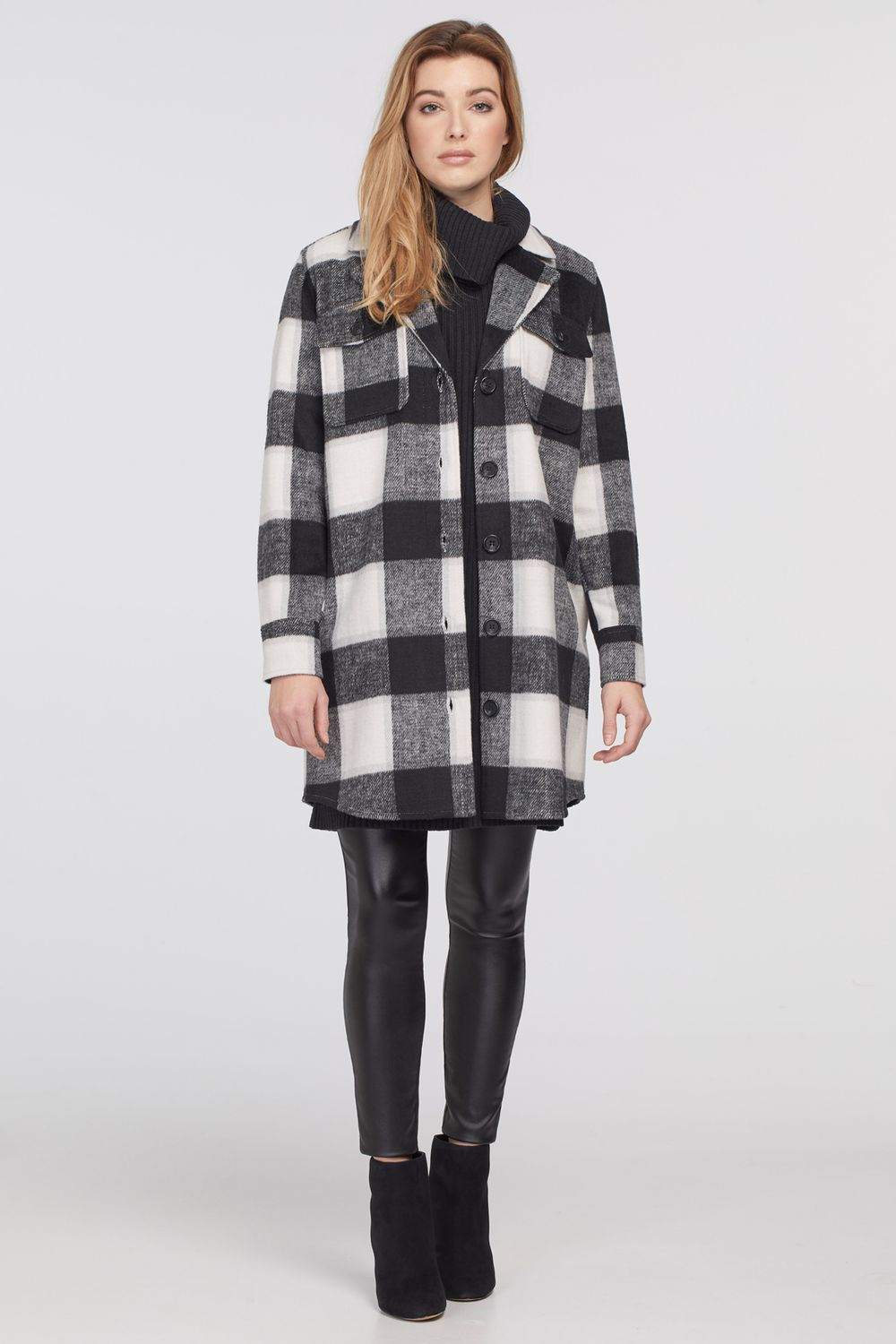 SHACKET W/NOTCH COLLAR-BLACK, Size: XS