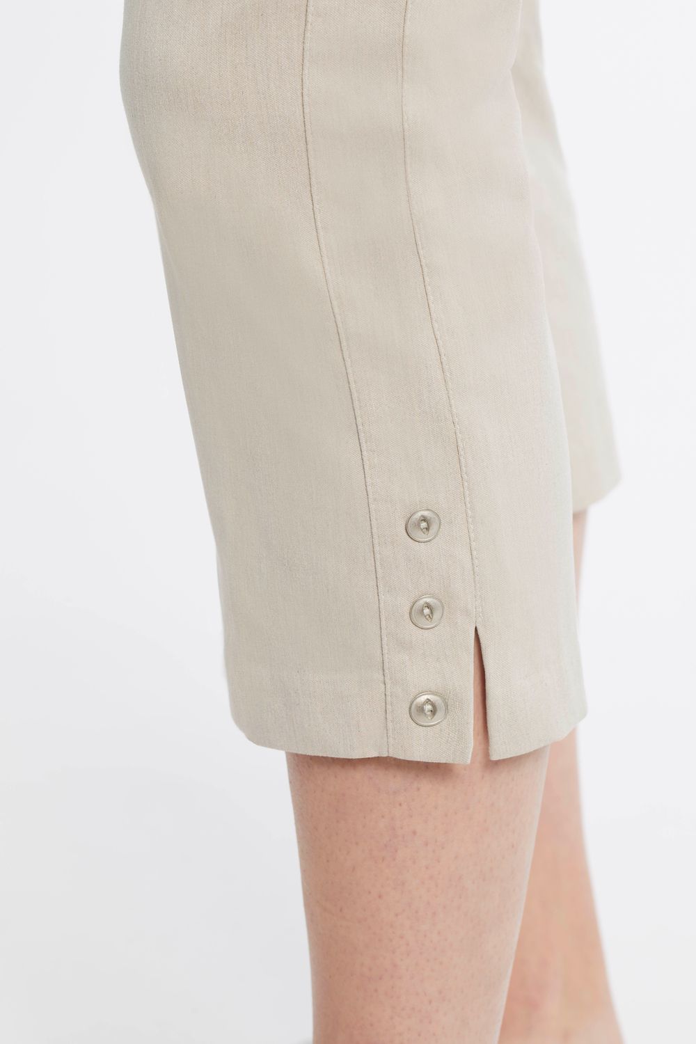 Flatten It Pull On Capri 4830O (2 Colors)